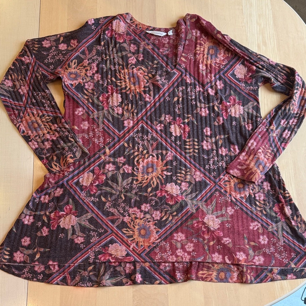 Soft Surroundings Alisanna floral print knit tunic top size L - Picture 10 of 10